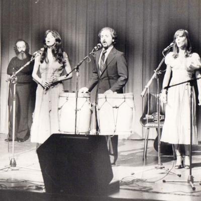 1980 Beto Fernandez El Poeta Rollo Garcia Myriam Cubelos Willy Rodriguez Irene Rodriguez Raul Rey En El Arteon